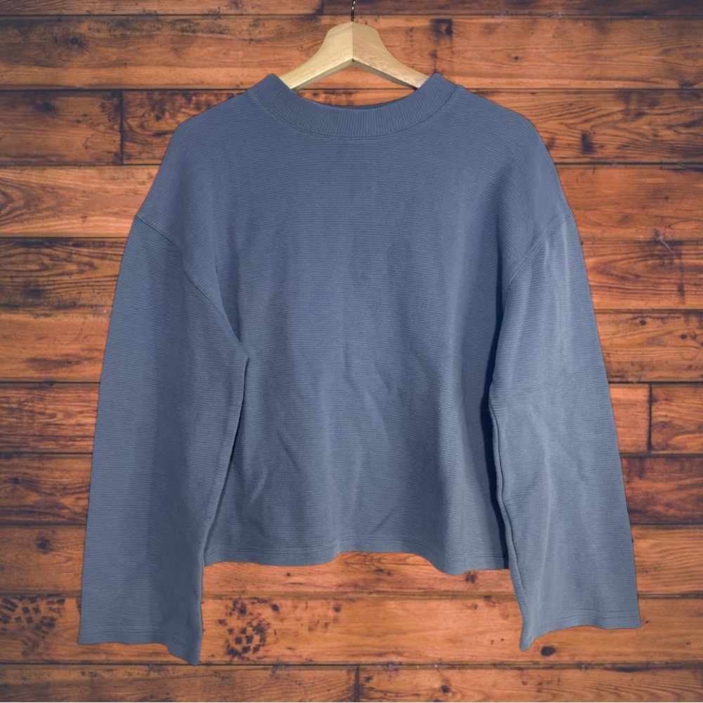5‎ for $25🔥A New Day Grey Blue Sweatshirt Small
